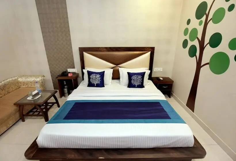 Quarto Estandar, Satkar