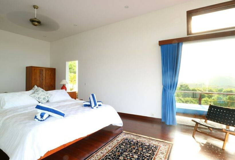 5 Szobás Villa, Villa Nambung