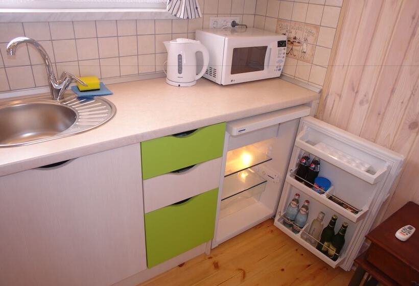 اتاق عادی, Sicilia