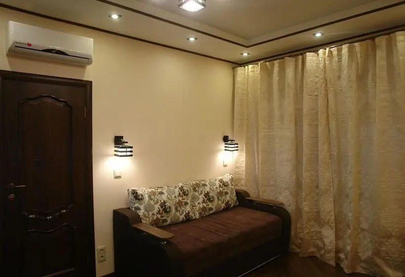 سوییت لوکس, Sicilia