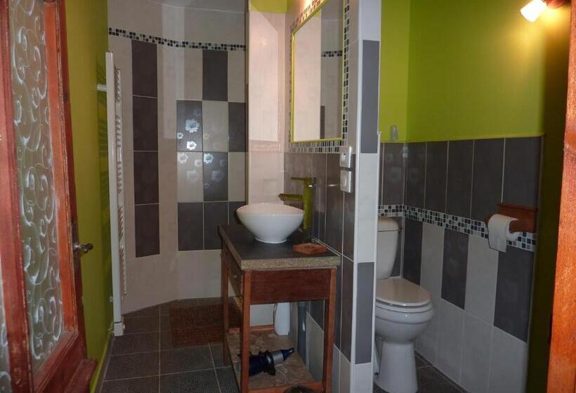 Номер Стандарт Трехместный, Chambres D Hôtes Du Clos Semper Felix