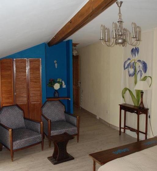 Номер Стандарт Трехместный, Chambres D Hôtes Du Clos Semper Felix