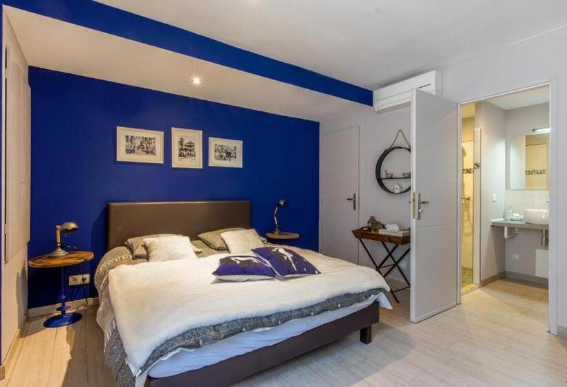 غرفة أساسية, Clos De La Colombe