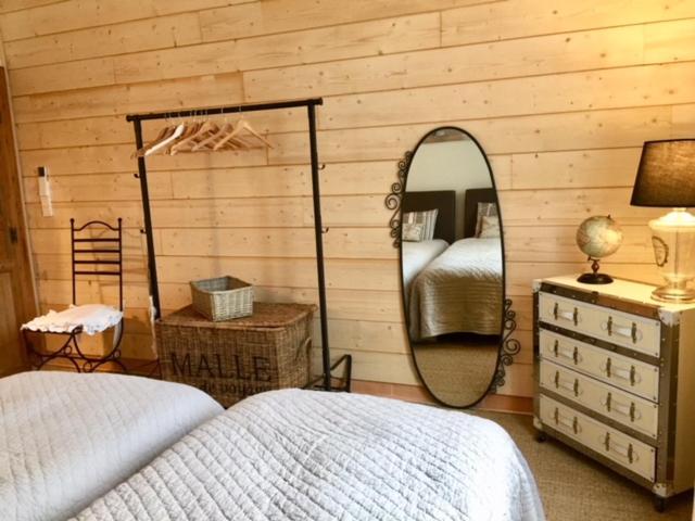 جناح سوبيريور, Clos De La Colombe