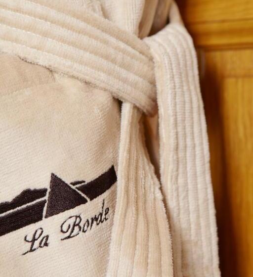 סוויטה דלוקס, La Borde