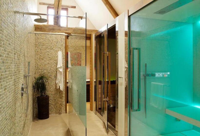 חדר דלוקס, La Borde