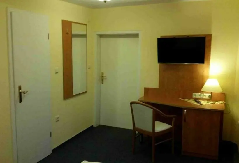 Quarto standart individual, Thüringer Hof