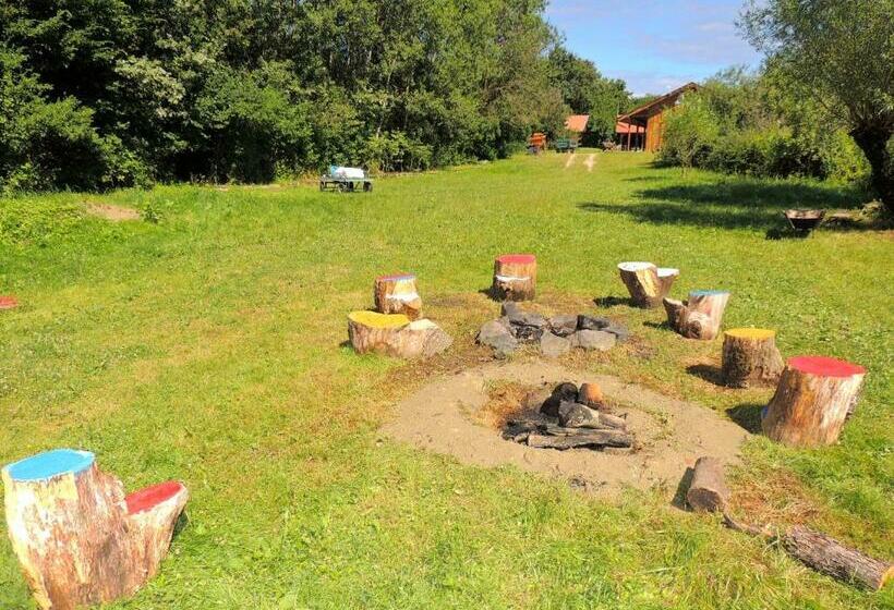 منزل غرفة نوم واحدة, Kerca Bio Farm