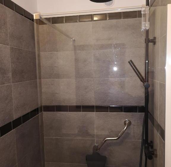 סטודיו סטנדרטי נוף לגינה, La Nouvelle Criqueboise