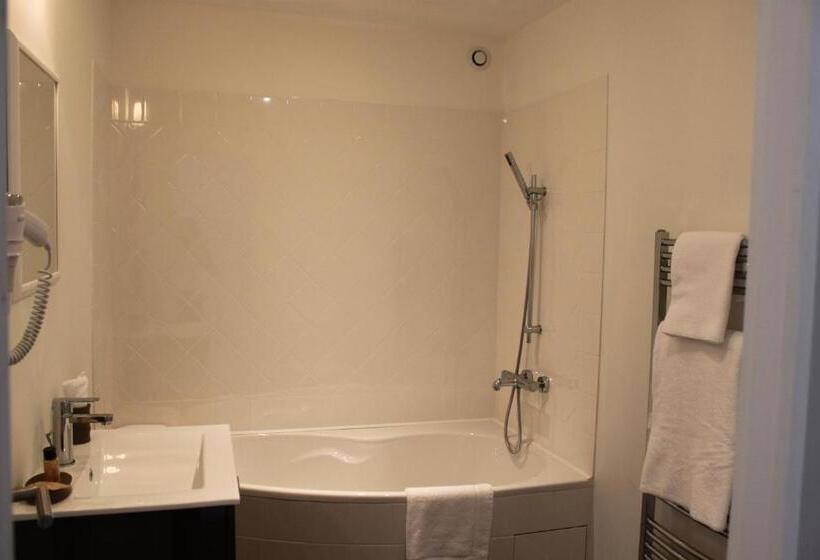 스탠다드 스튜디오 킹침대, Maison Charles Maurice