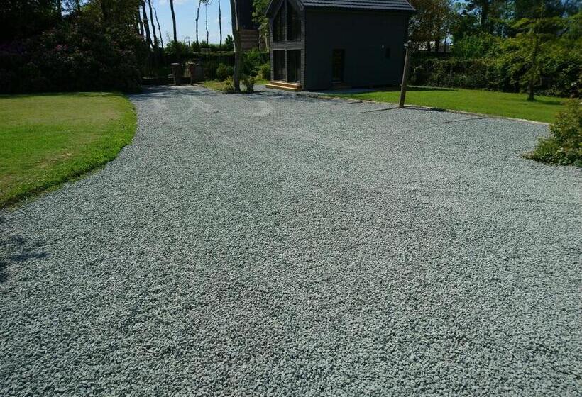 סוויטה משפחתית, La Nouvelle Criqueboise