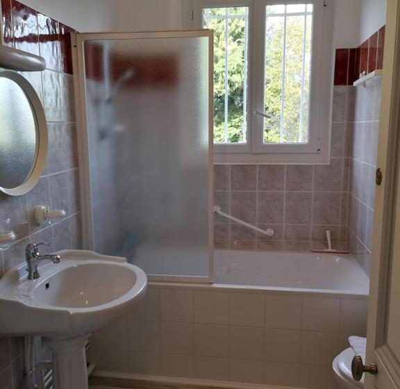 חדר סטנדרט, La Nouvelle Criqueboise