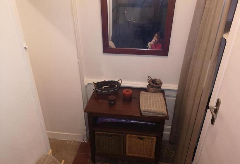 סטודיו סטנדרטי נוף לגינה, La Nouvelle Criqueboise