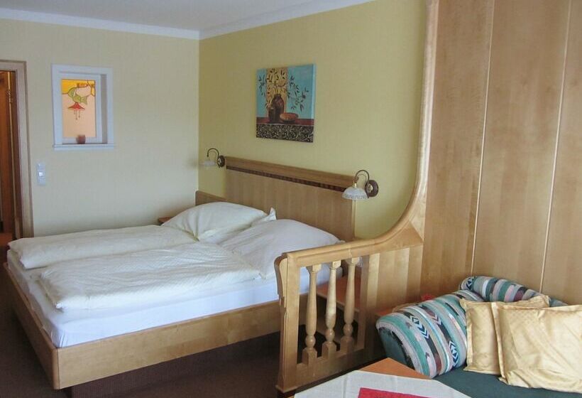 Номер Комфорт, Pension Zur Alten Schmiede