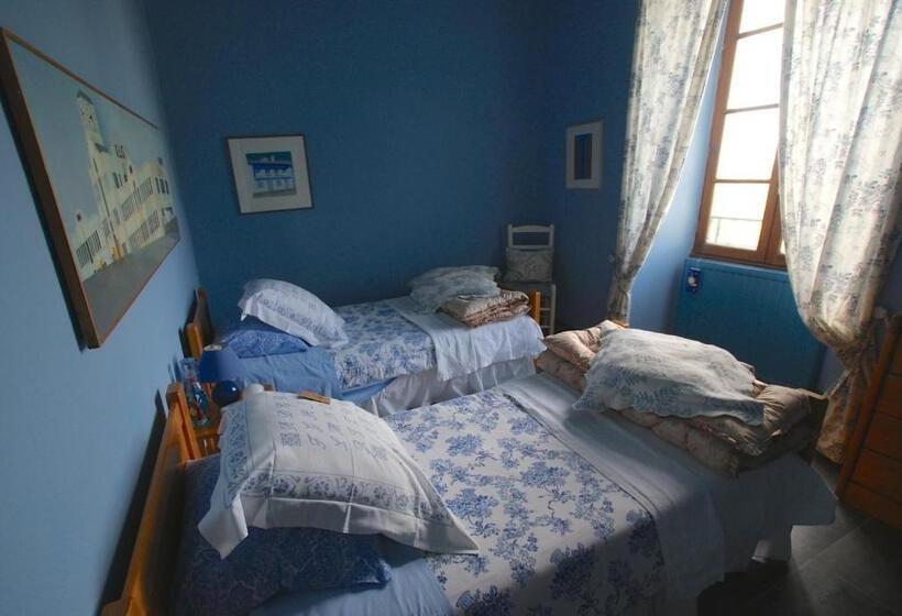 低层单卧公寓, Les Chimeres