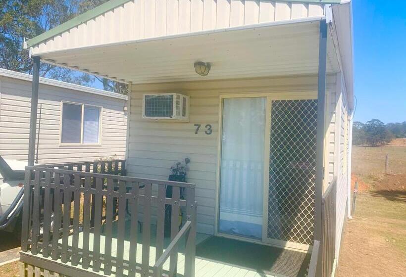 Estúdio Standard, Crows Nest Tourist Park