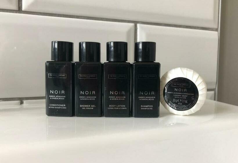 Номер Стандарт Вид на Сад, Le Monastère De Saint Mont Hôtel & Spa