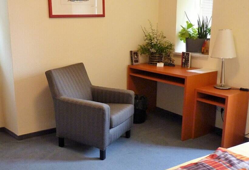 기본룸, Schloss Weißenburg