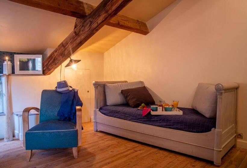 스탠다드 트리플 룸, Hameau D Hôtes La Roseraie Drôme