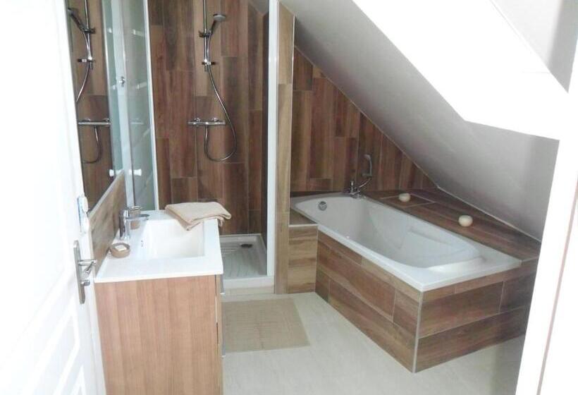 스탠다드 룸 킹사이즈 침대, La Maison De Benjamin