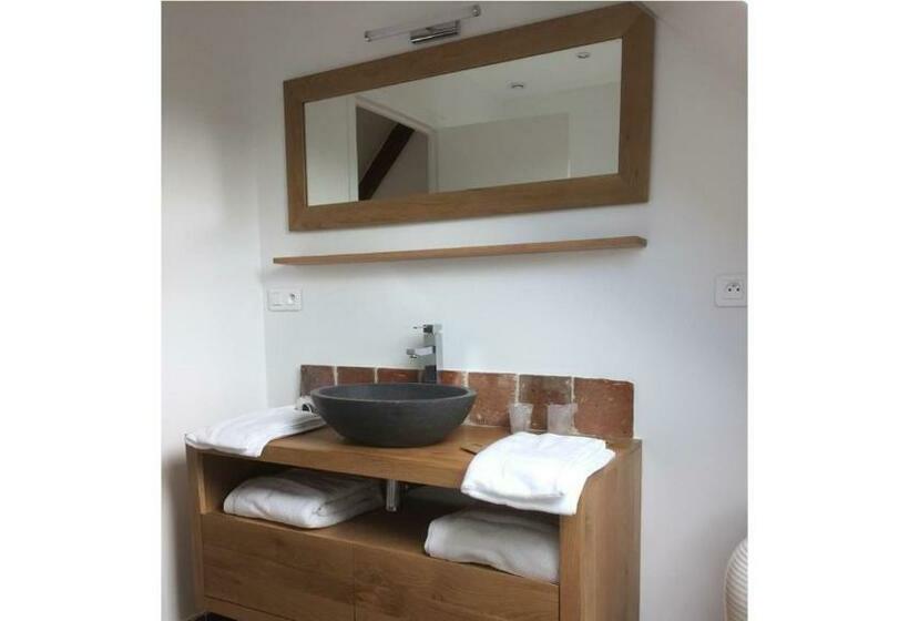 듀플렉스 스위트, L'escale De Broglie