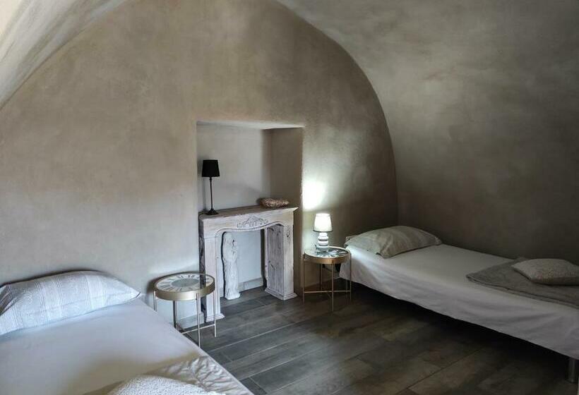 四人标准间, Parfumu Di Machja