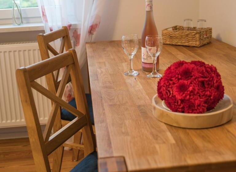 Standart Oda, Pension Sleep In Brettach