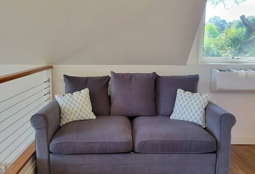 בית, חדר שינה 1, The Drawing Rooms Of Berry