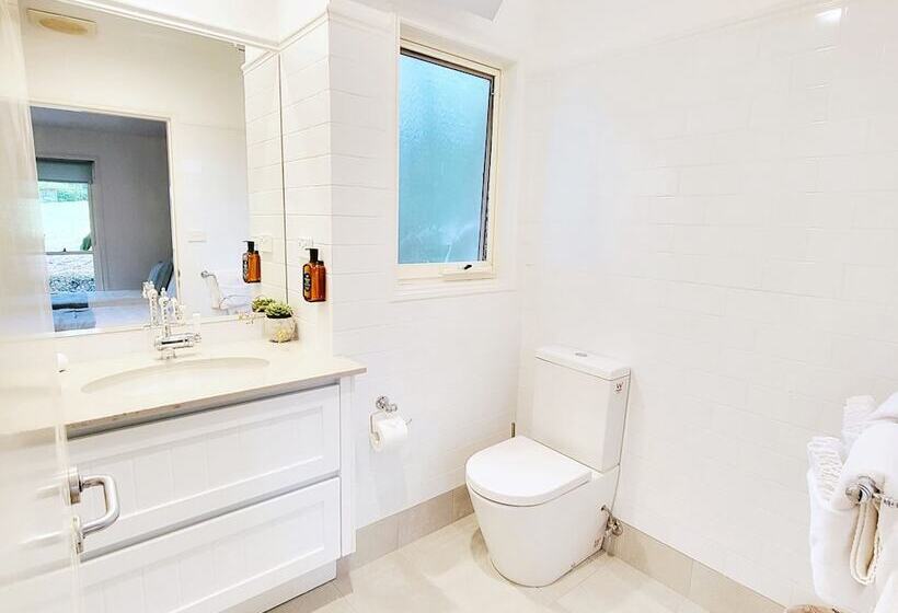 בית, חדר שינה 1, The Drawing Rooms Of Berry