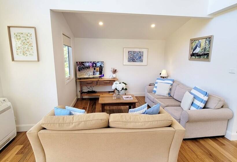 בית, 2 חדרי שינה, The Drawing Rooms Of Berry