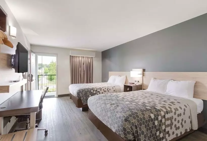 2ダブルベッドのスタンダードルーム, Econo Lodge