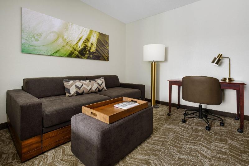 Люкс, Holiday Inn Hartford Downtown Area By Ihg