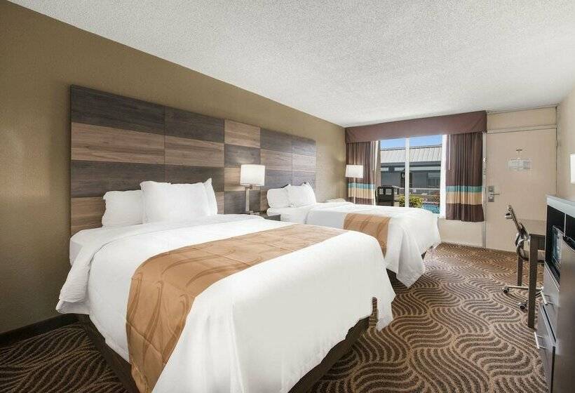 스탠다드 룸 더블 침대 2개, Quality Inn Concord Kannapolis
