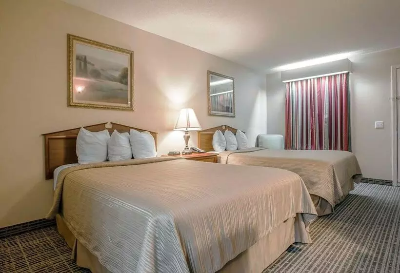 2ダブルベッドのスタンダードルーム, Quality Inn Waynesboro