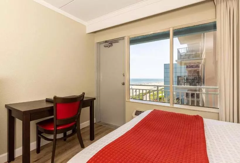 اتاق استاندارد با 2 تخت دوبل, Sandcastle Resort