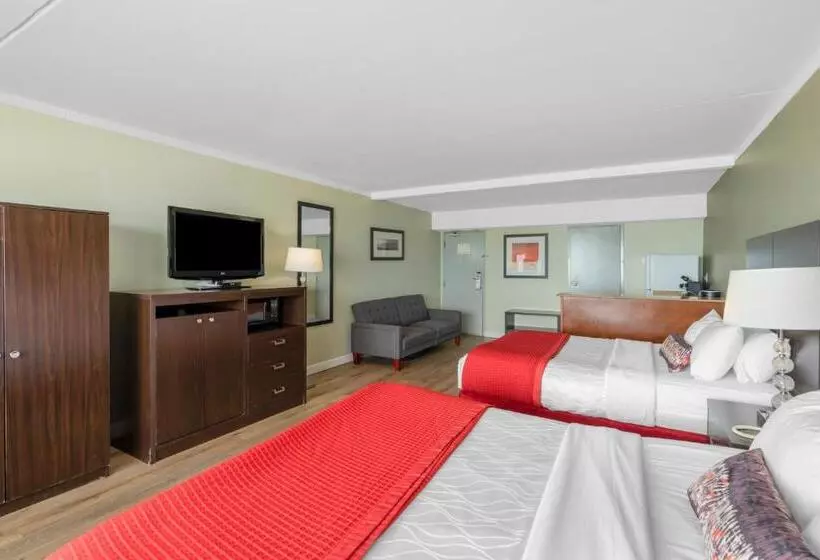 استودیوی استاندارد, Sandcastle Resort
