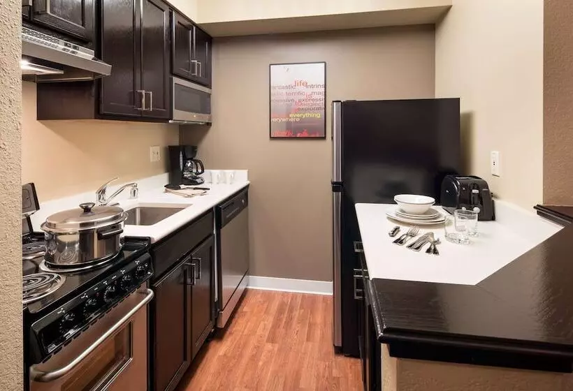 سوئیت 2 خوابه, Sonesta Simply Suites Seattle Renton
