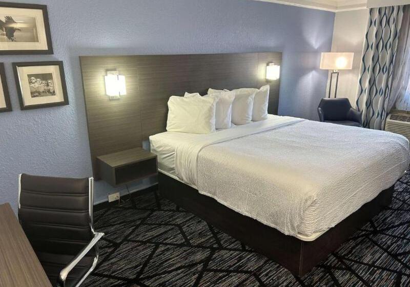 标准间带双人床, Super 8 By Wyndham Lake George/downtown