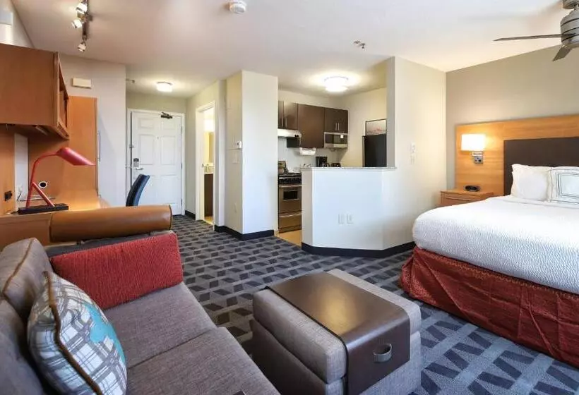 スタンダードスタジオ, Towneplace Suites Tucson