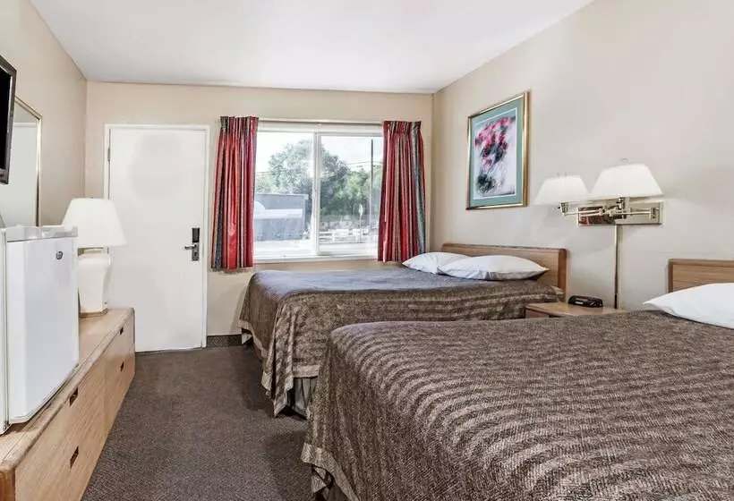 ２ダブルベッドのスタンダードルーム, Travelodge By Wyndham La Grande