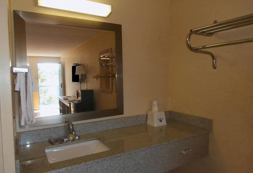 غرفه قياسيه سريرين مزدوجين, Americas Best Value Inn Tucker