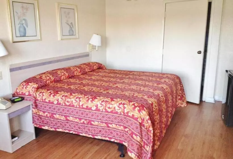 キングサイズベッドのスタンダードルーム, Americas Best Value Inn Tucker