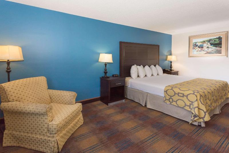 キングサイズベッドのスタンダードルーム, Baymont By Wyndham Anderson