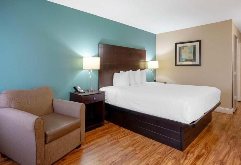 غرفة قياسية سرير كينج, Best Western Plus Lonoke