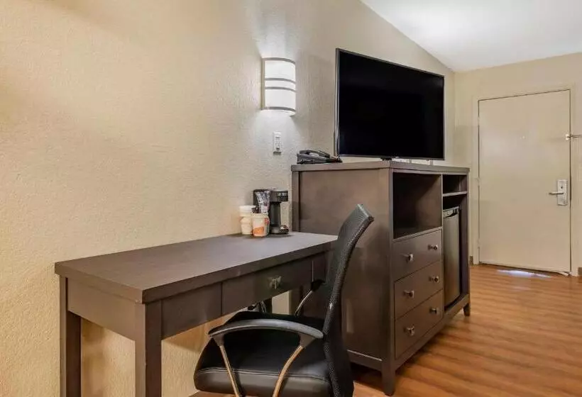２ダブルベッドのスタンダードルーム, Quality Inn & Suites