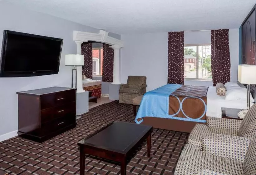 سوئیت با تخت بزرگ, Super 8 By Wyndham Belleville St. Louis Area