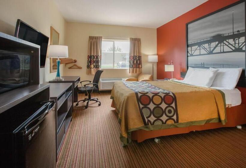 غرفة قياسية سرير كينج, Super 8 By Wyndham Big Rapids