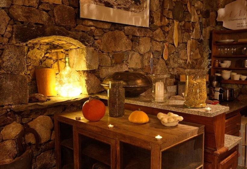 סוויטה משפחתית, A Muvrella