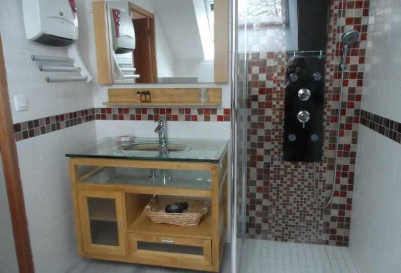 חדר סטנדרט לארבעה, Cafecouet Breizh