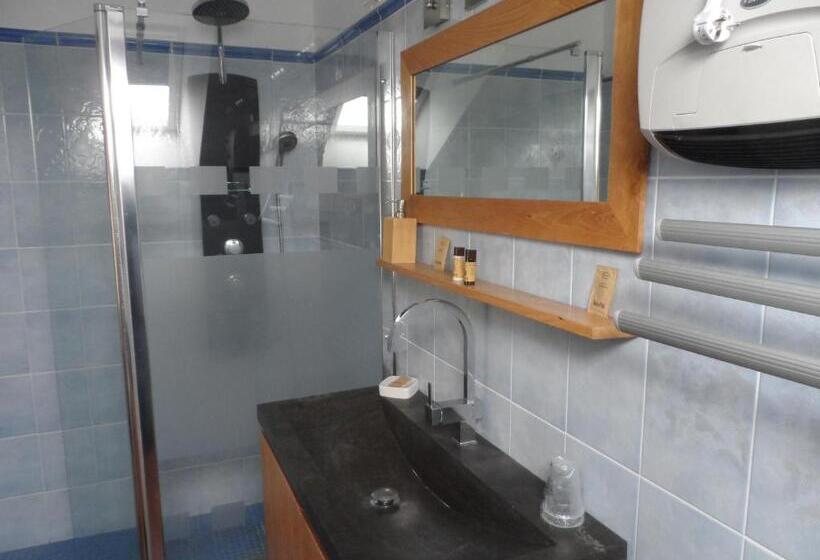 חדר סטנדרט, Cafecouet Breizh